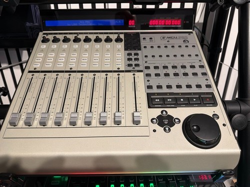 Mackie mcu pro - mackie, –