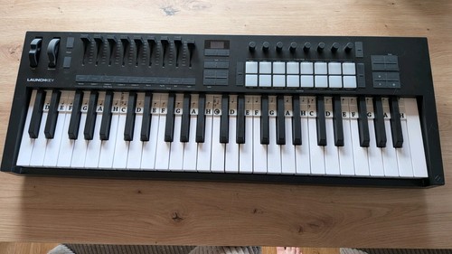 Novation launchkey mk4 usb - 49,