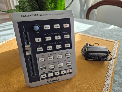 Presonus faderport daw - presonus,
