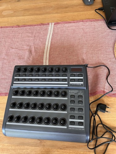 Behringer bcr2000 control - bcr2000, b-control