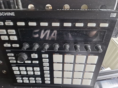Native instruments maschine - native,