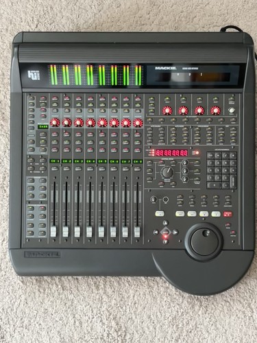Mackie hui daw controller - daw,